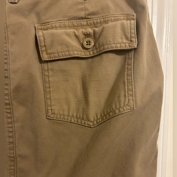 J Crew- city fit- Fitigues skirt, size 12, color khaki. - Picture 10 of 11